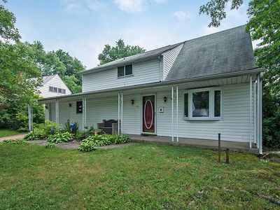 12 Grand Pine Rd, Levittown, PA, 19057