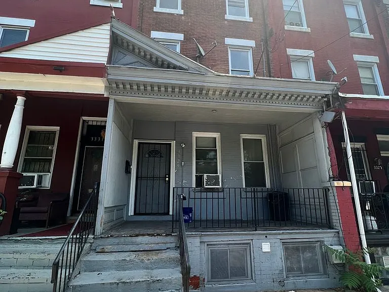 3329 Ridge Avenue — Photo 6