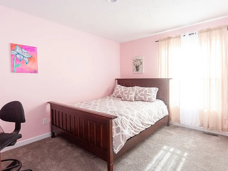 9516 Randolph St — Photo 17