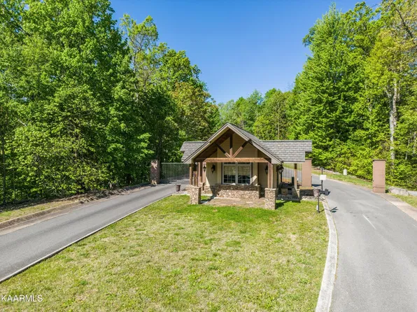 1075 Eastridge Pass #105, Monterey, TN 38574