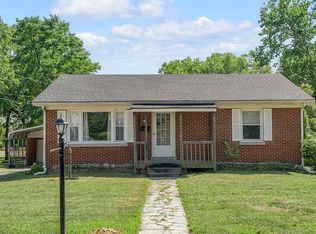 106 E Morrison St, Wilmore, KY 40390