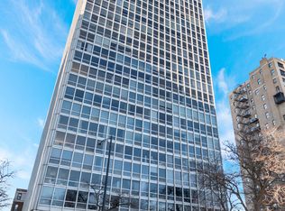 2400 N Lakeview Ave FLOOR 20, Chicago, IL 60614