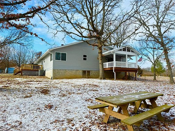 5th image of 31153 Nodaway Dr