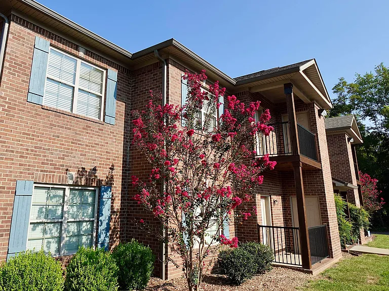 Laurel Ridge — Photo 37