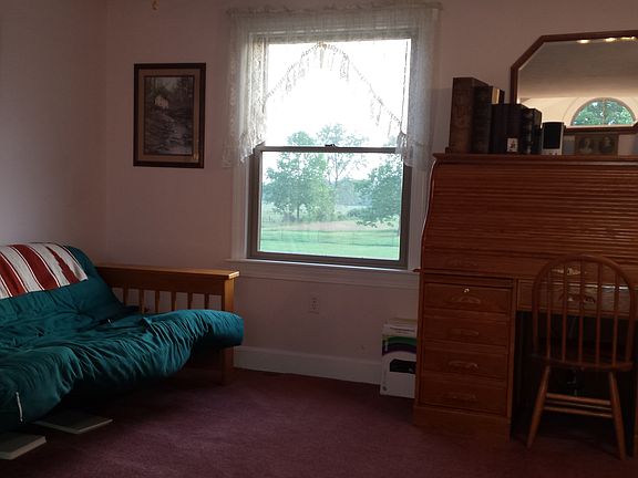 4th image of 866 N County Road 625 E