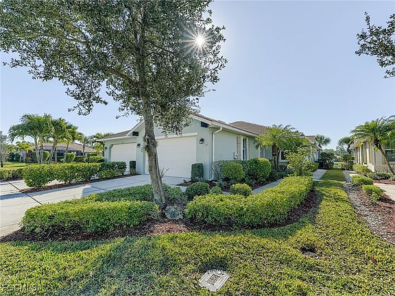 2nd image of 10421 Sirene Way