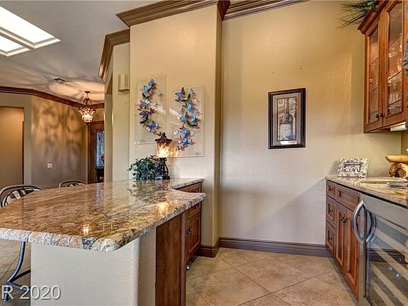 5th image of 2859 Scotts Valley Dr