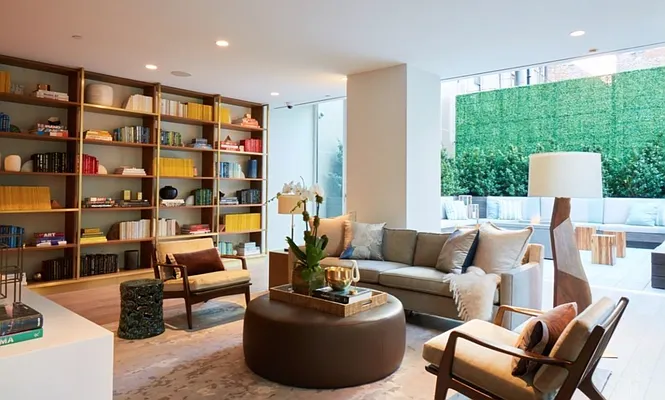 Rented by Compass | media 35