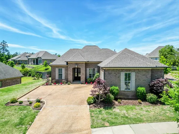 216 Persimmon Ln, Oxford, MS 38655