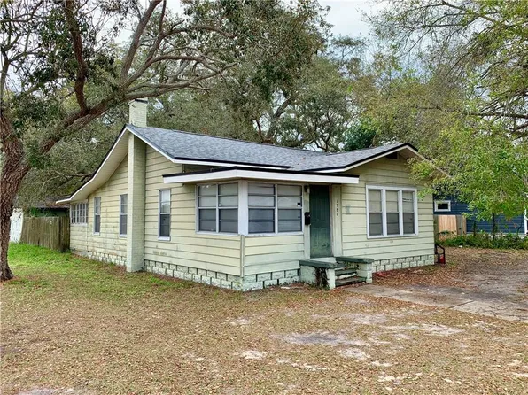 1700 Scranton St S, Saint Petersburg, FL 33711