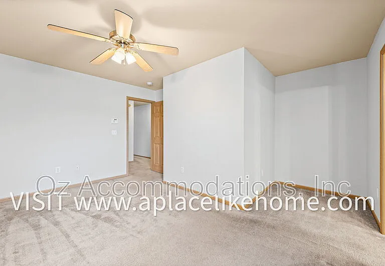 3300 N 103rd Pl — Photo 15