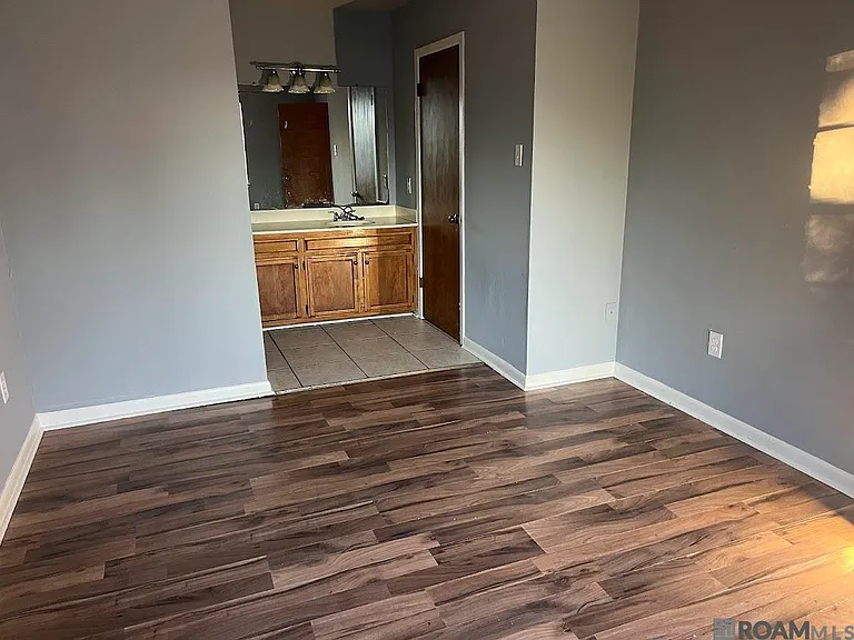 3412 Yorkfield Dr #D — Photo 3