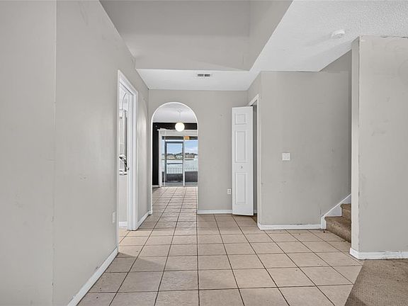3rd image of 12803 LAKE VISTA DRIVE