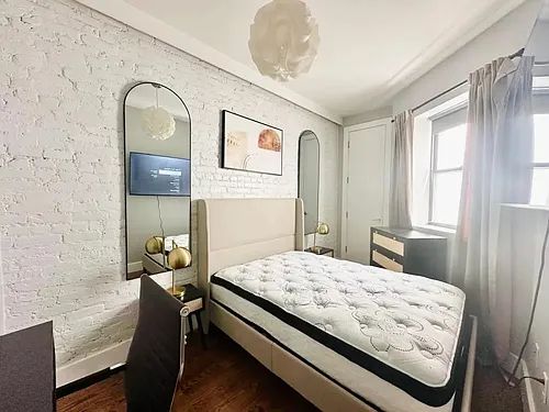 102 Rogers Ave #8-121 Photo 1