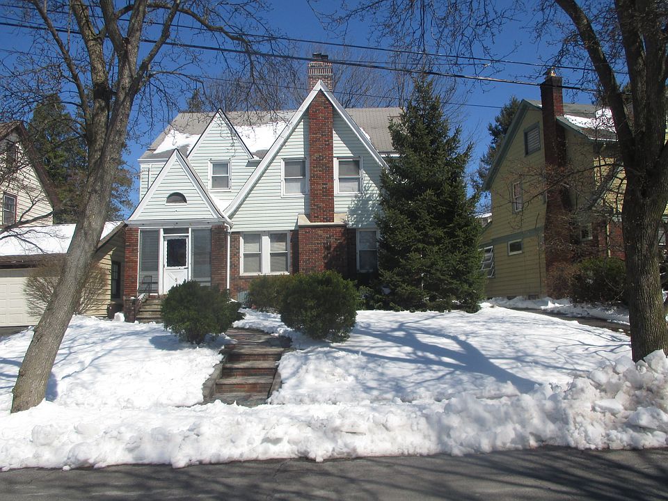 5 Berkshire Rd Maplewood Nj 07040 Zillow