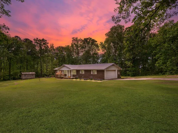 224 Old Choccolocco Rd, Anniston, AL 36207