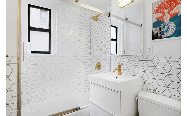 Sold by Douglas Elliman | media 15