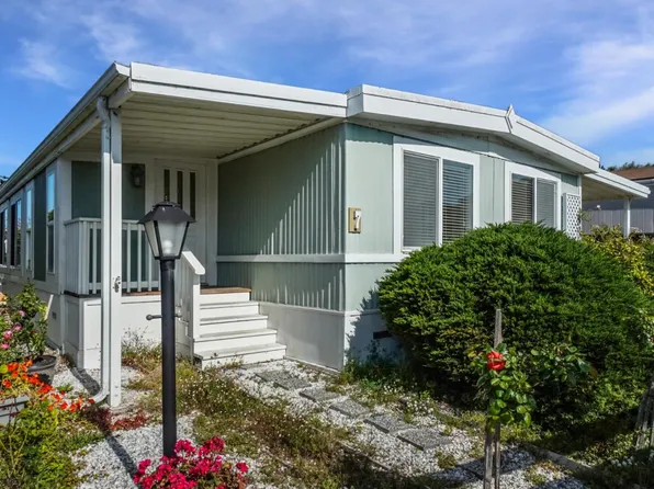 7 Sea Shell Cir #7, Half Moon Bay, CA 94019