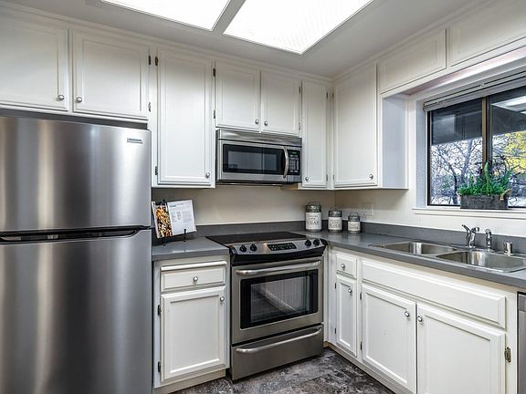 3rd image of 19849 Villa Dr Unit 104