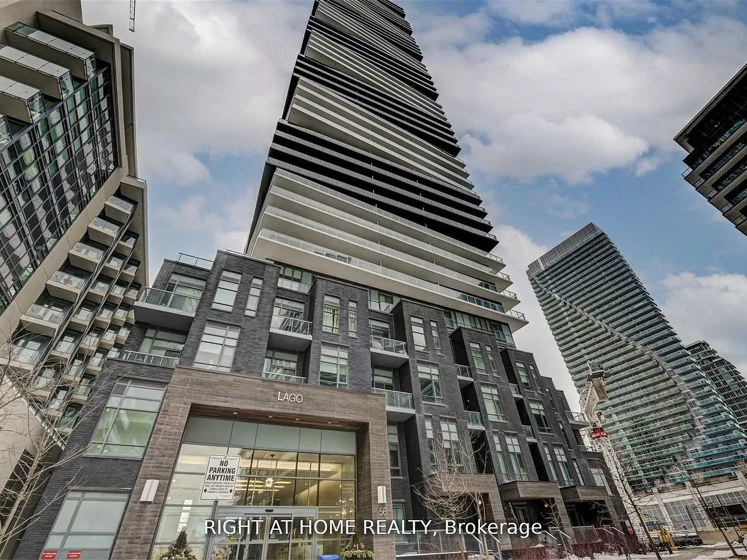 Lago At The Waterfront — Photo 1