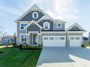 462 Haycastle Dr, Lake Saint Louis, MO