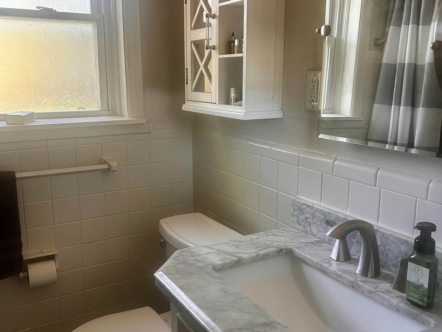 2 bed, 1015 sqft, $2,300 — Photo 4