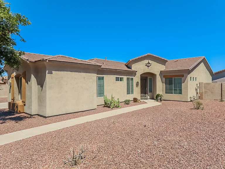1812 E South Mountain Ave — Photo 3