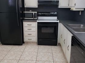 406 NW 68th Ave