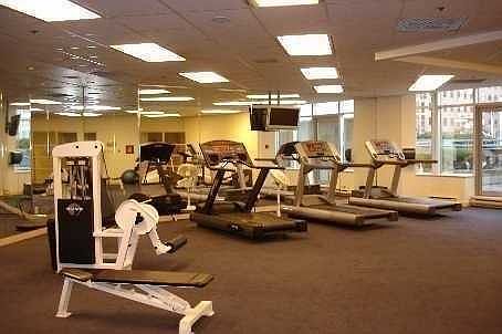 4th image of 8 Hillcrest Ave #2005