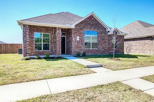 2038 Dyer St Photo 1