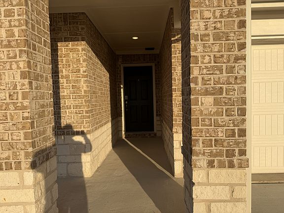 5th image of 1705 Kruppa Dr