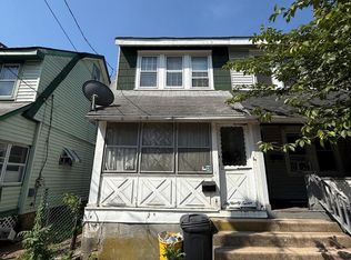 297 S Logan Ave, Trenton, NJ 08629