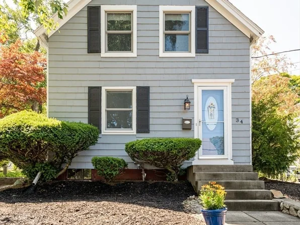 34 Winter St, Reading, MA 01867