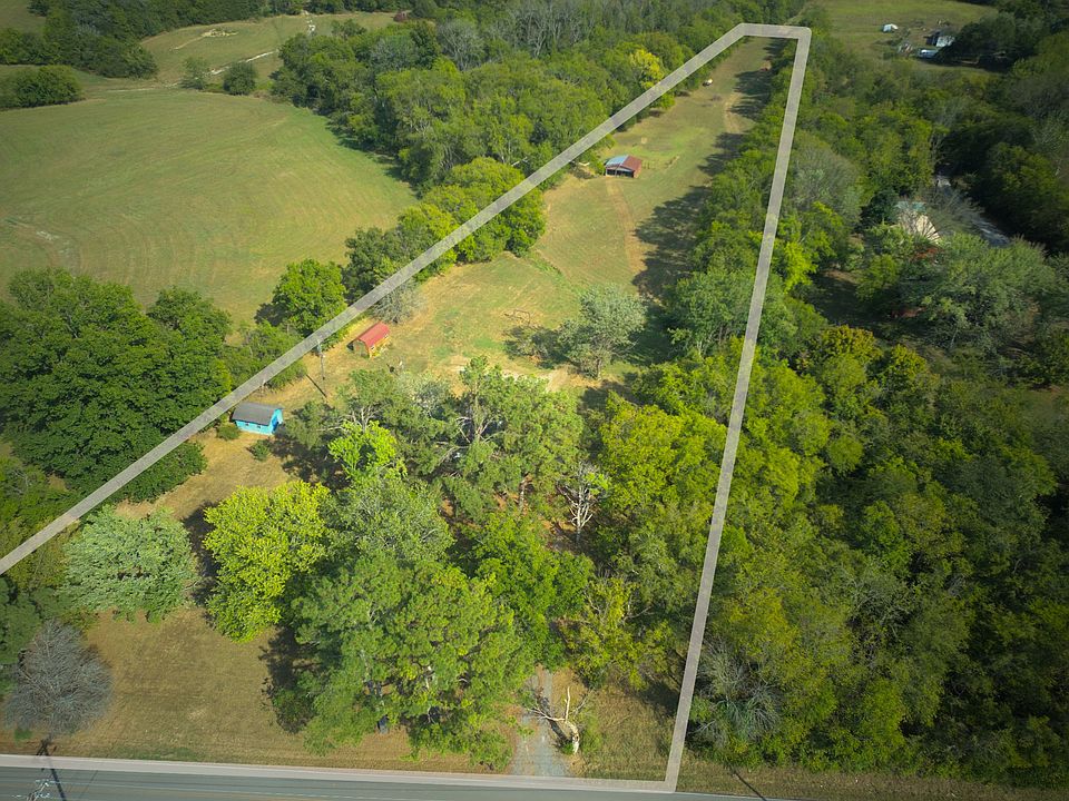 1st image of 362 Neals Ln