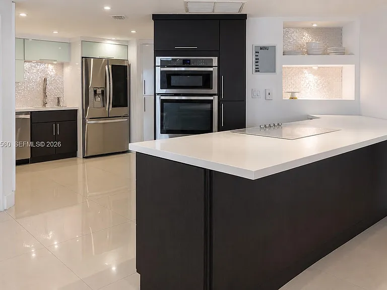 825 Brickell Bay Dr #1151 — Photo 8