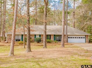 1610 Ginger Dr, Hideaway, TX 75771