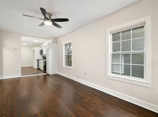 2206 E 58th St, Kansas City, MO 64130