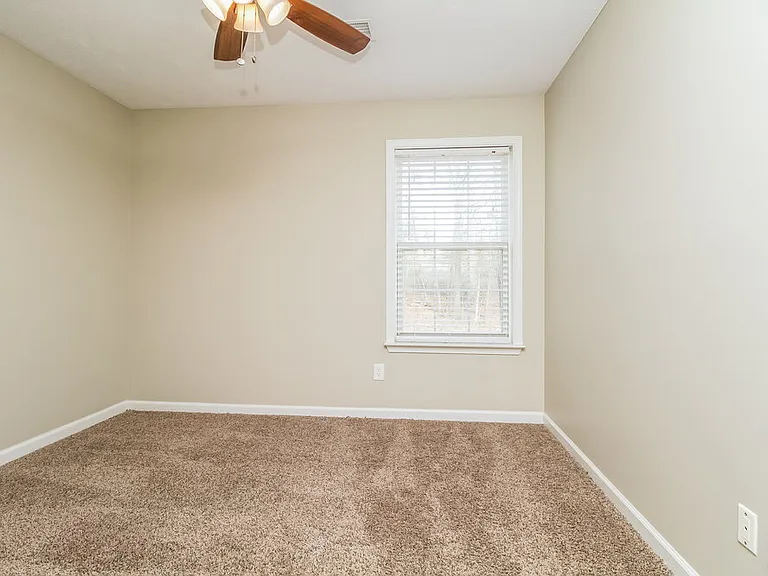 4465 Winton Dr — Photo 15