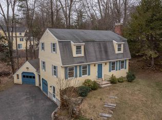 20 Meredith Dr, Nashua, NH 03063