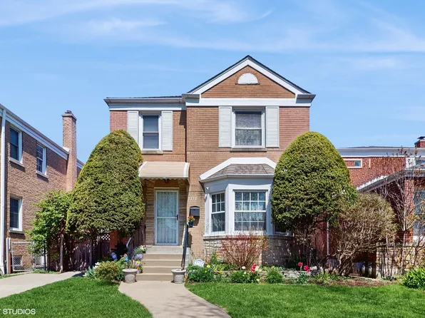 2732 W Chase Ave, Chicago, IL 60645