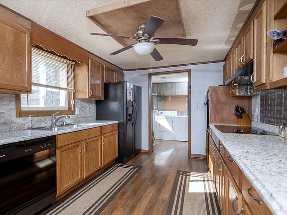 4th image of 630 Scruggs Ln