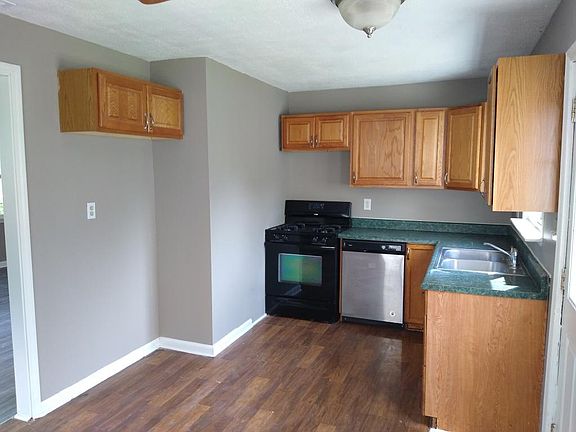 5th image of 4905 Alma Ave
