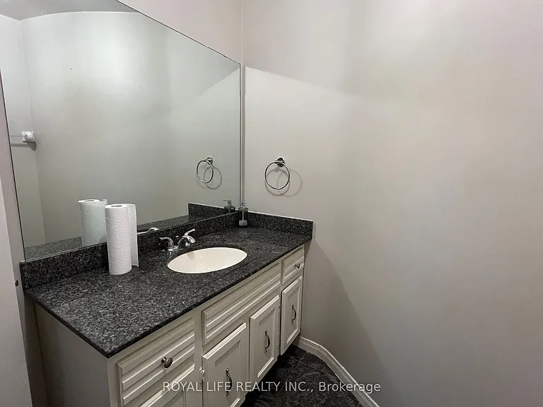 10 Saddletree Dr — Photo 15