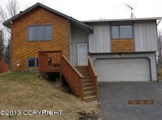 16637 Riddell Cir, Eagle River, AK 99577