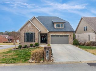 701 Waters Edge, Dandridge, TN 37725
