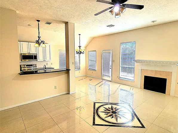 12923 Dove Point Ln, Houston, TX 77041
