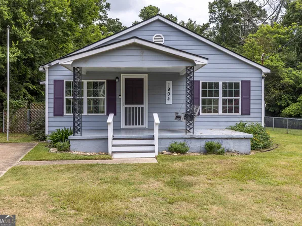 1904 18th St, Phenix City, AL 36867