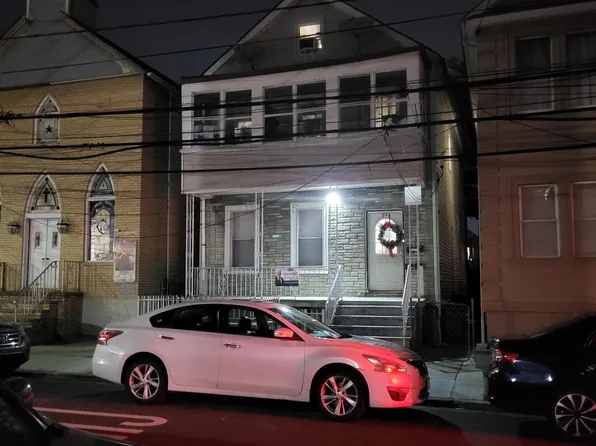 89 West 21st Street image 17 of 21