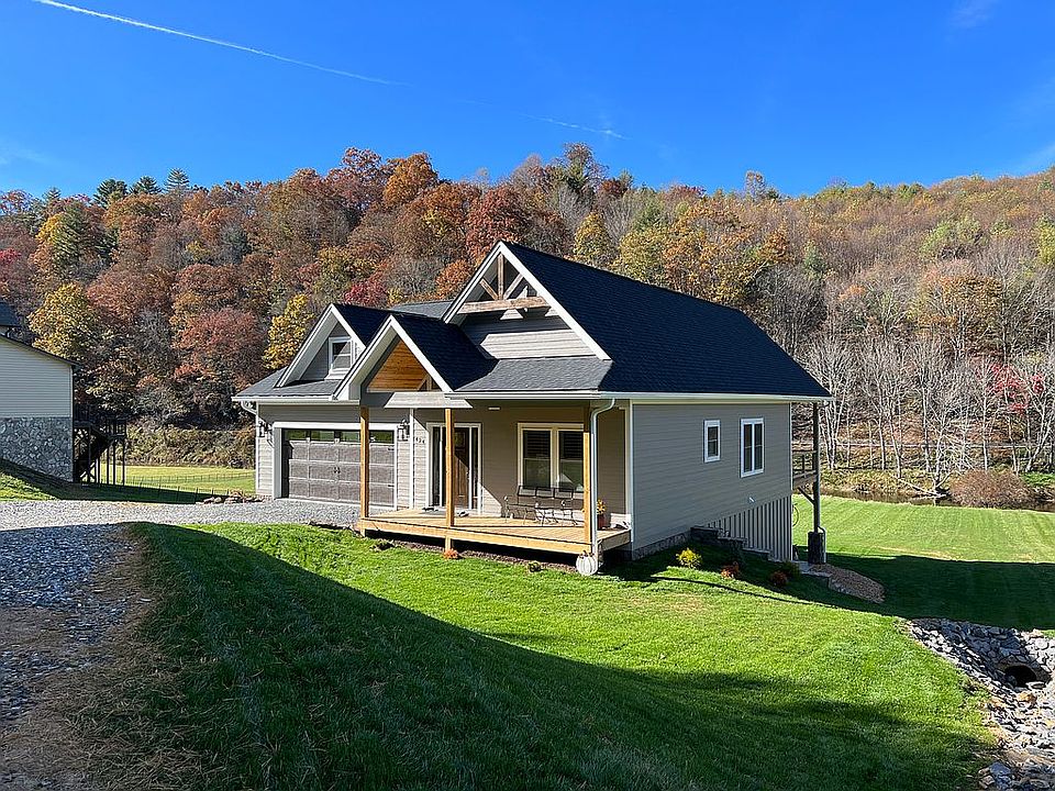2nd image of 424 Green Meadows Dr