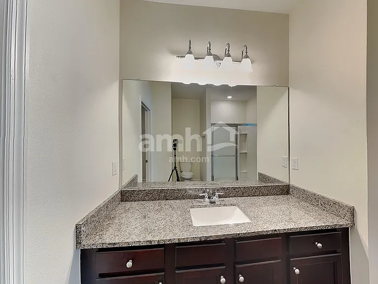 8714 Layalie Way — Photo 11